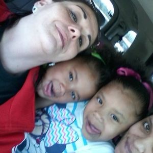 Meet your Posher, Kelly